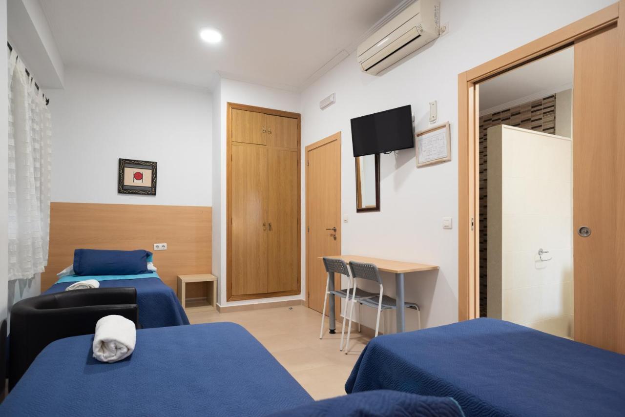Hostal Mitre Paterna Exterior photo
